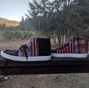 Western Hi top shoes - New